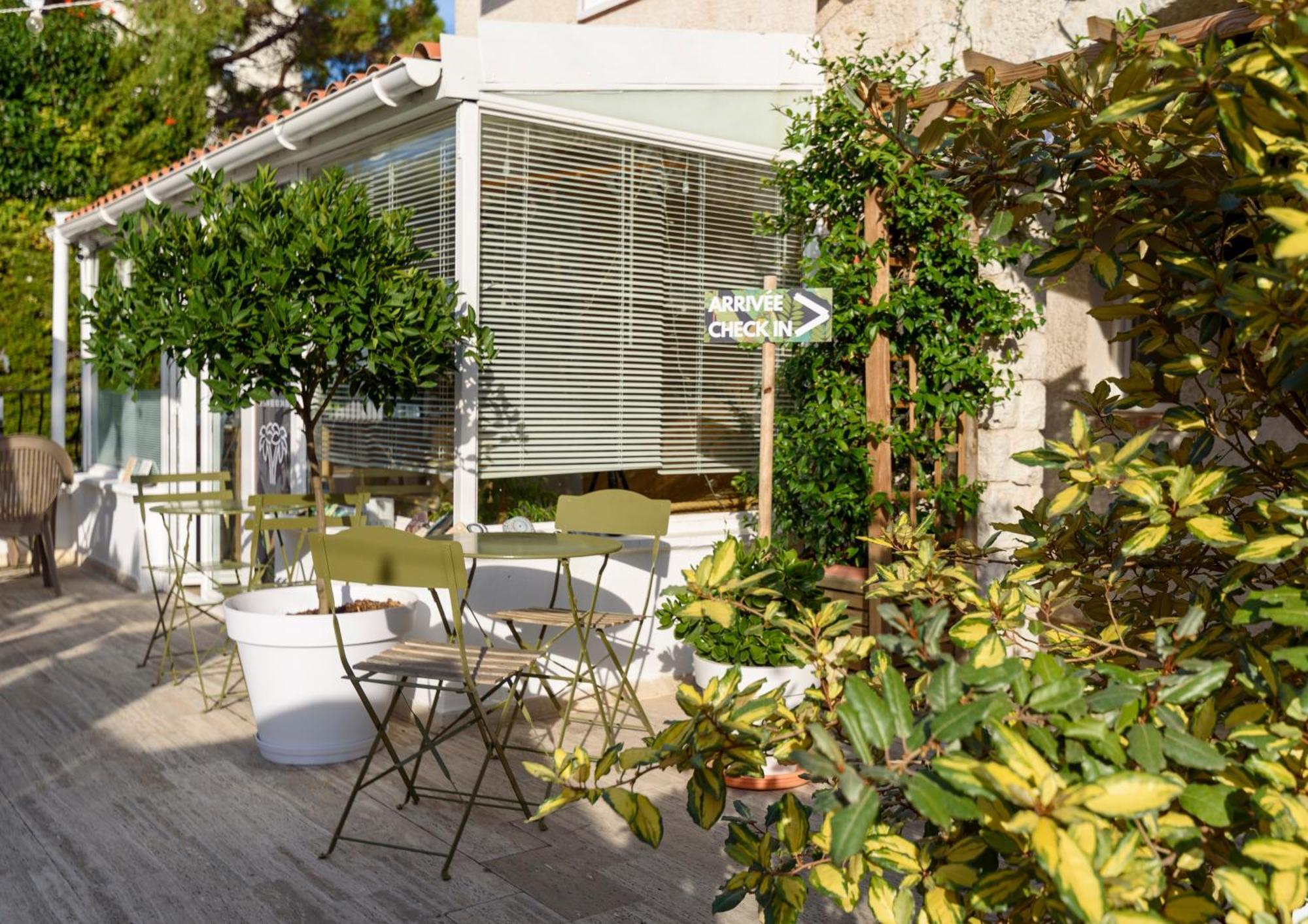 Hotel & Studios Astor Antibes Ngoại thất bức ảnh