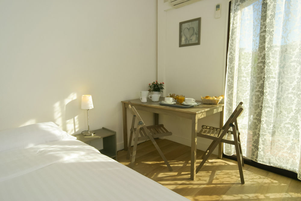 Hotel & Studios Astor Antibes Ngoại thất bức ảnh